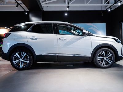 2021 Peugeot 3008