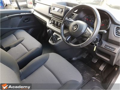 2023 Renault Trafic