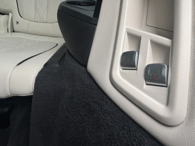2021 BMW X7
