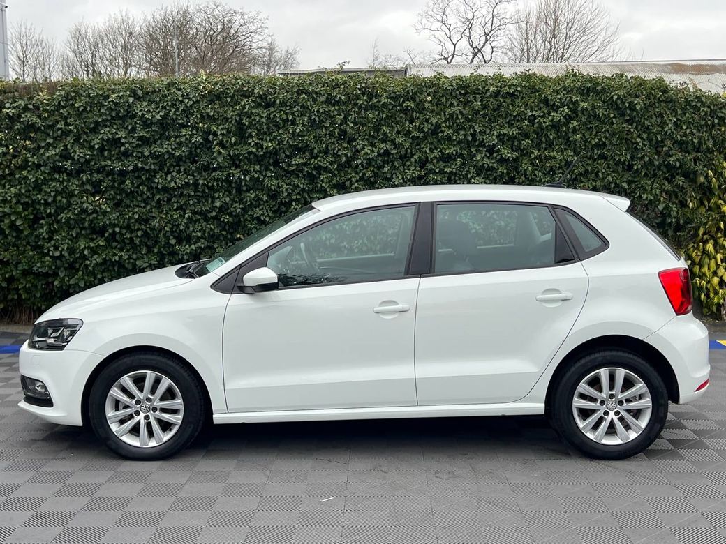 2017 Volkswagen Polo