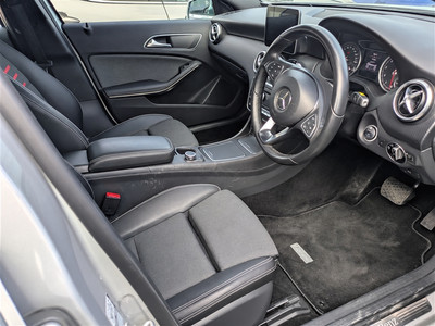 2017 Mercedes-Benz A 180