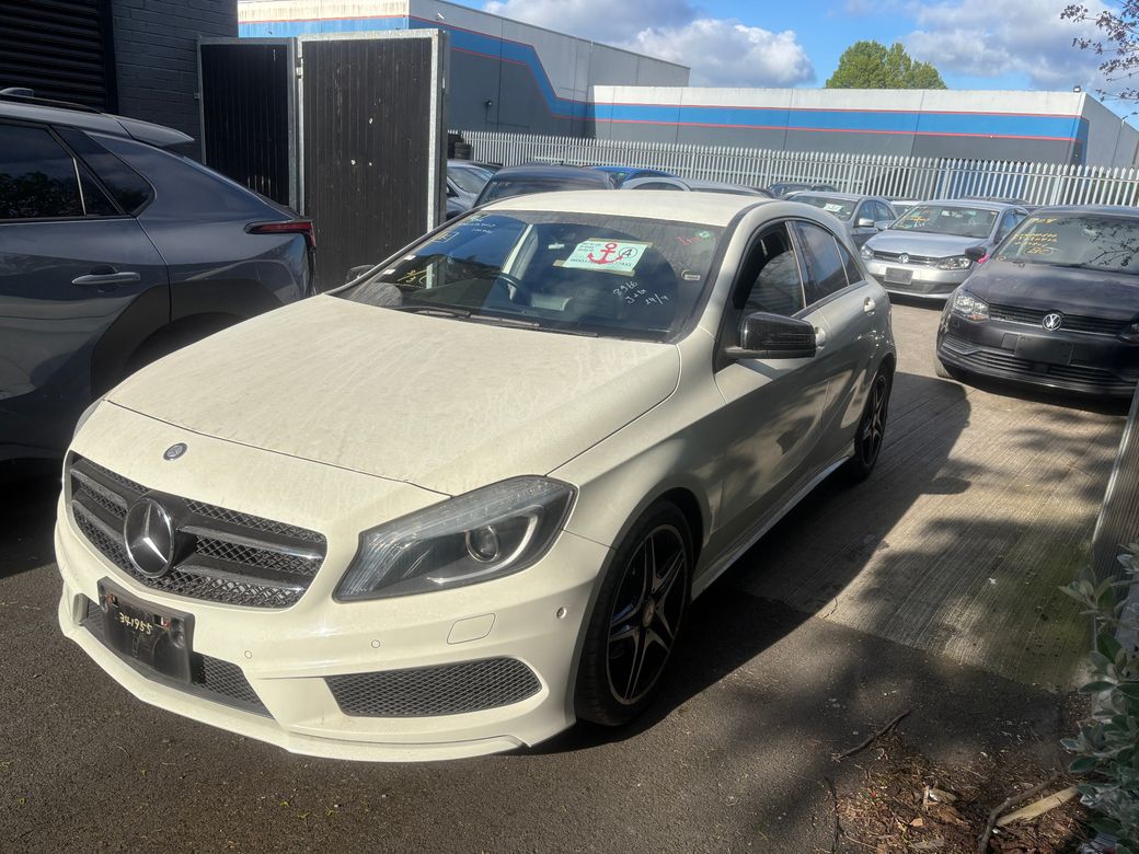 2013 Mercedes-Benz A 180