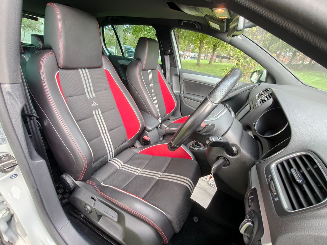 2011 Volkswagen Golf