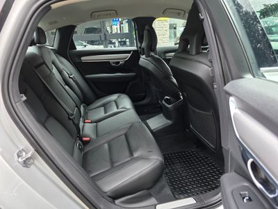 2018 Volvo S90