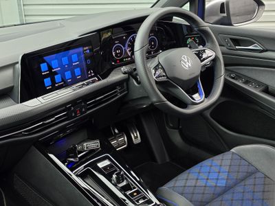 2023 Volkswagen Golf