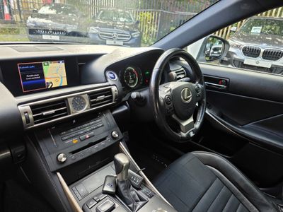2016 Lexus IS