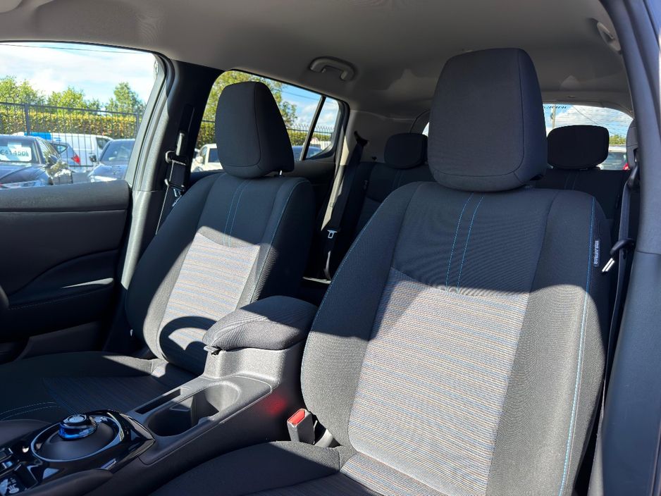 2024 Nissan Leaf