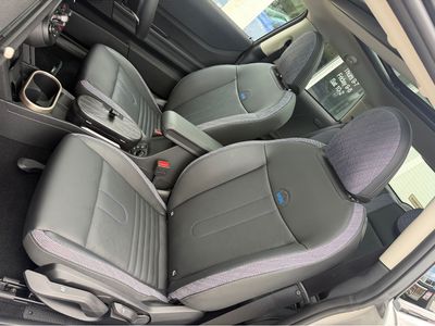 2024 Mini Hatch
