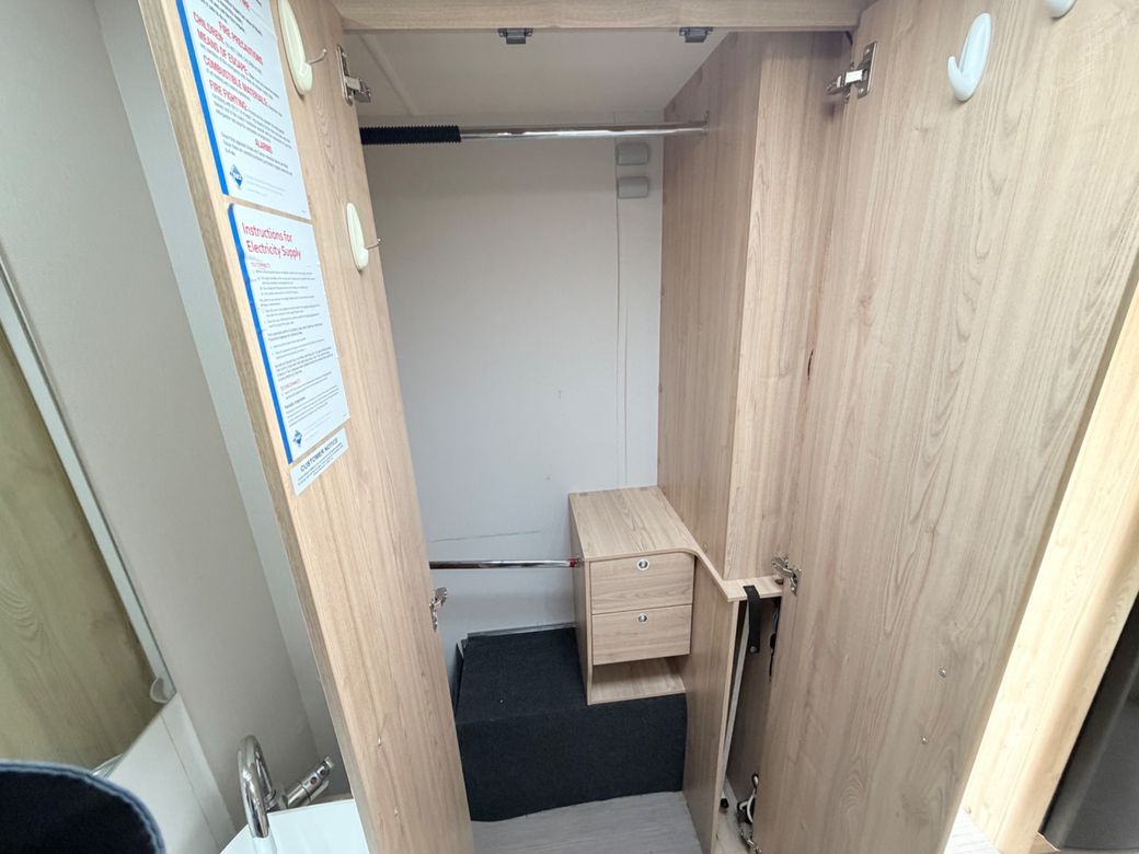 2016 ELDDIS EVOLUTION 175 R.H.D LOW PROFILE 