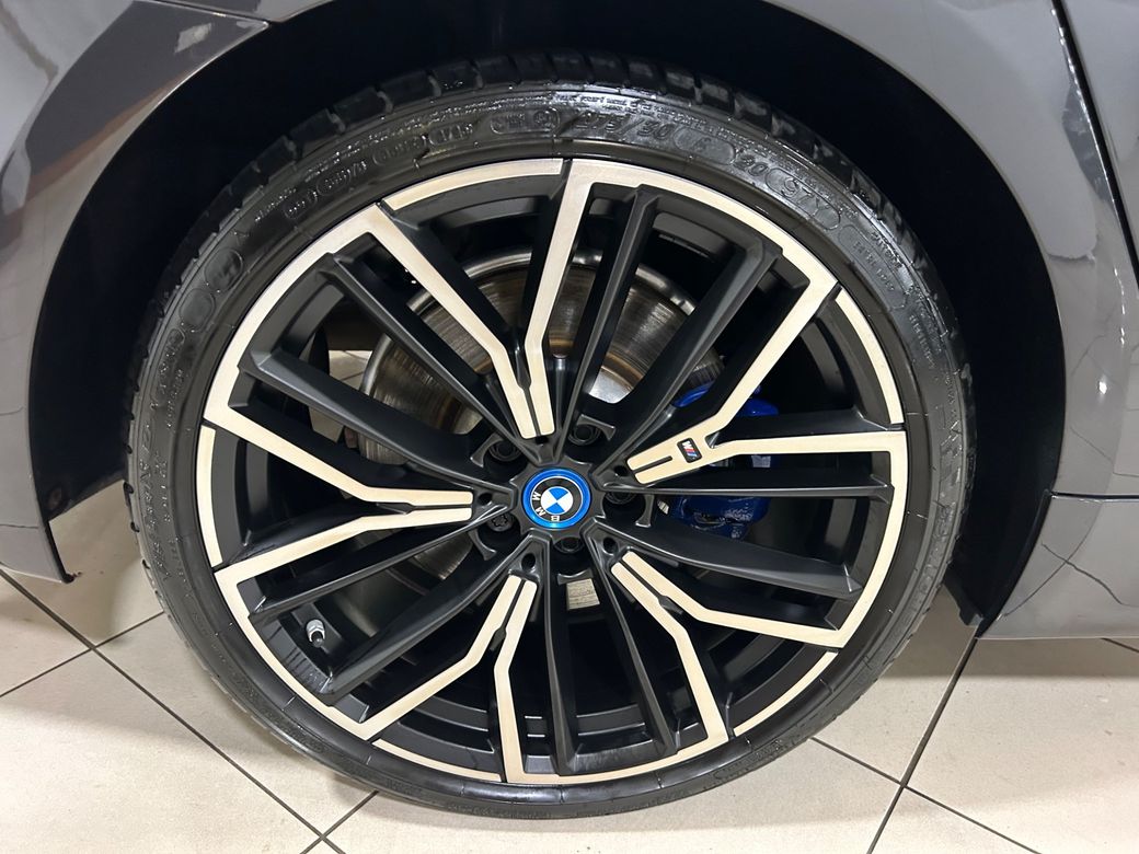 2021 BMW 5 Series