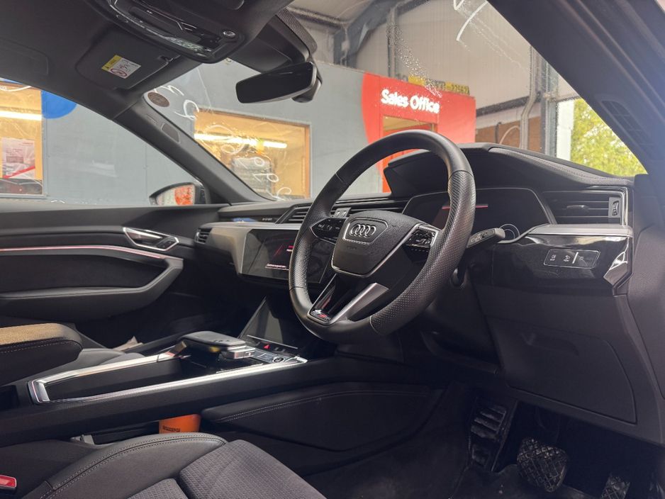 2023 Audi e-tron