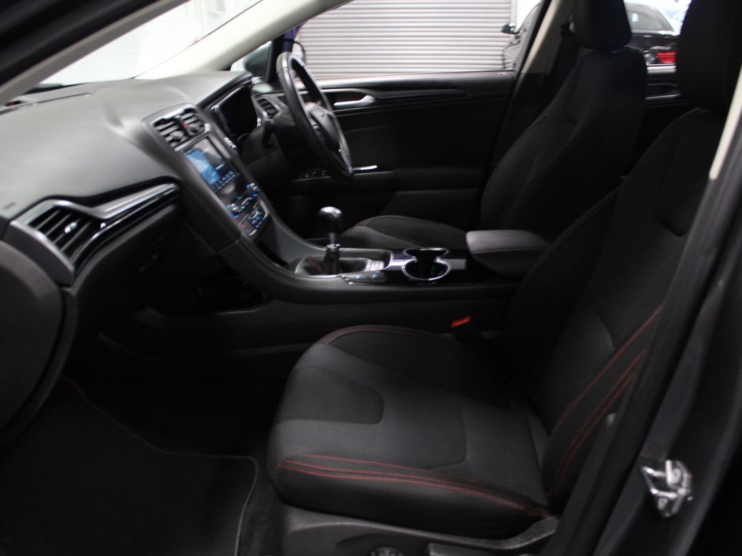 2018 Ford Mondeo