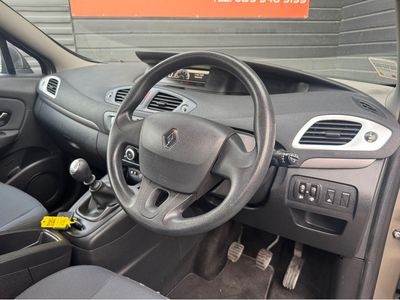 2010 Renault Scenic