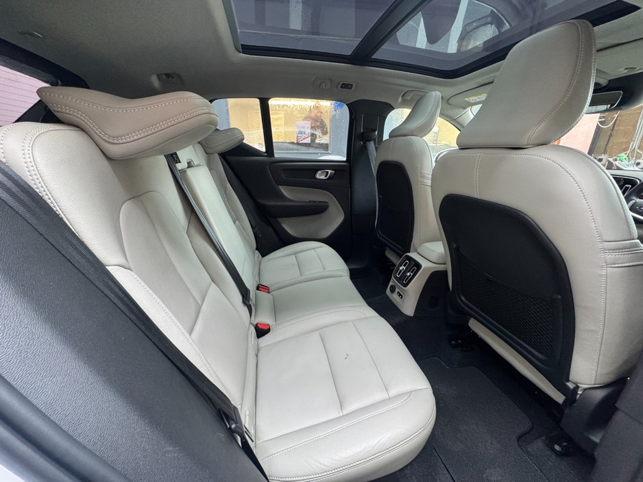 2020 Volvo XC40