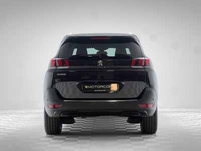 2023 Peugeot 5008