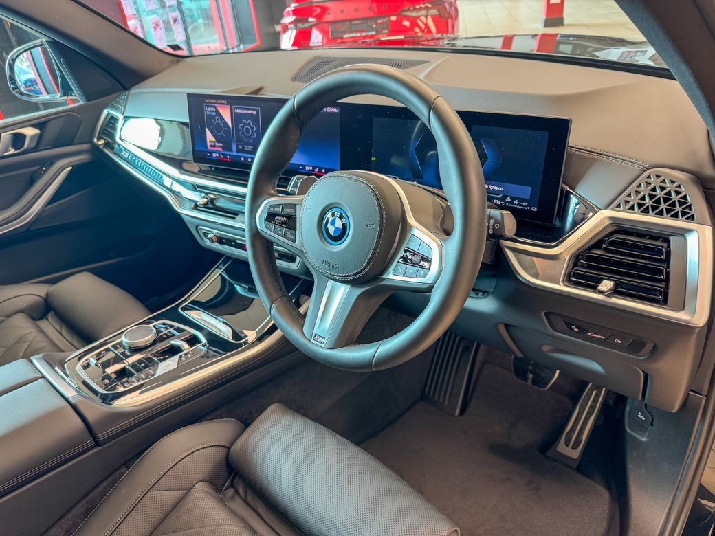 2025 BMW X5