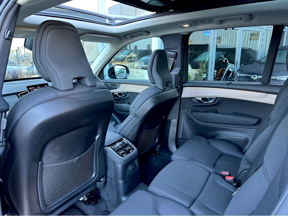2025 Volvo XC90