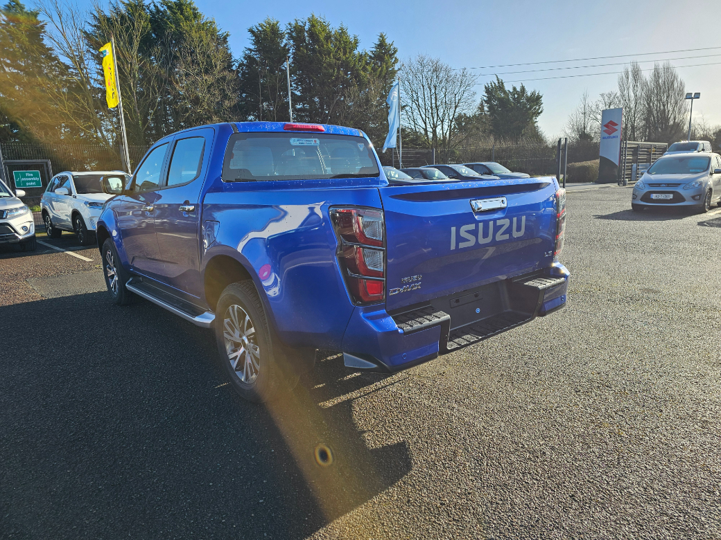 2025 Isuzu D-MAX