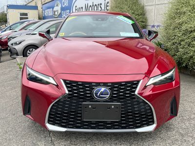 2021 Lexus IS 300h