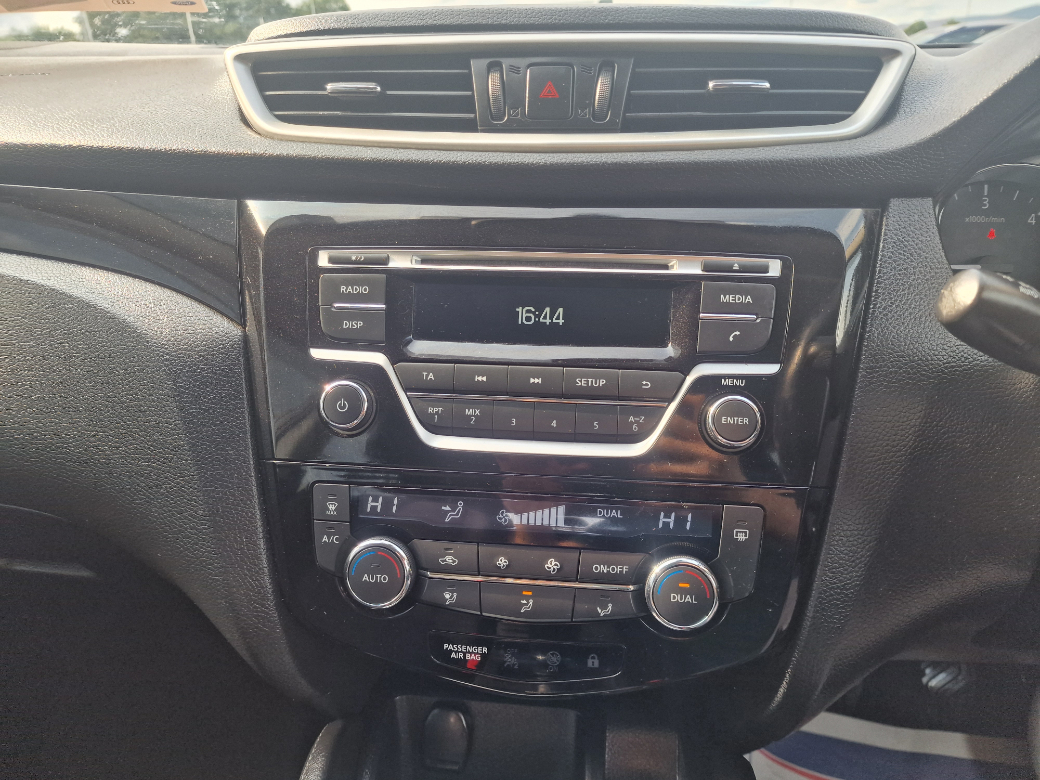 2016 Nissan Qashqai
