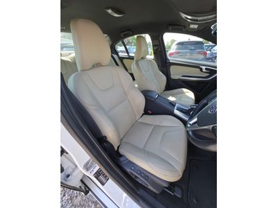 2016 Volvo S60