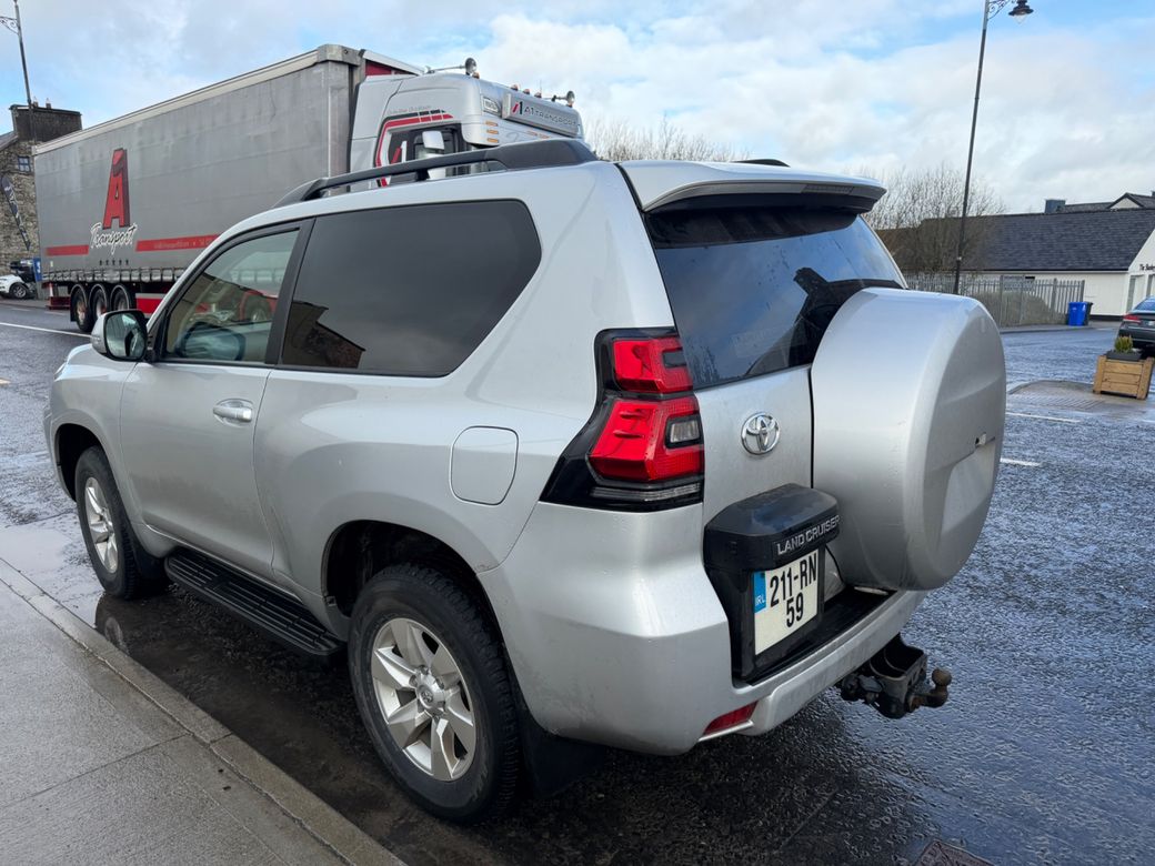 2021 Toyota Landcruiser