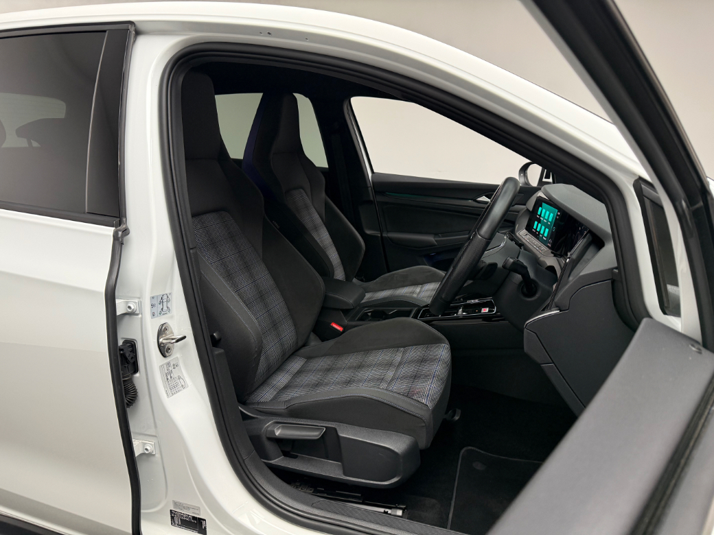 2023 Volkswagen Golf