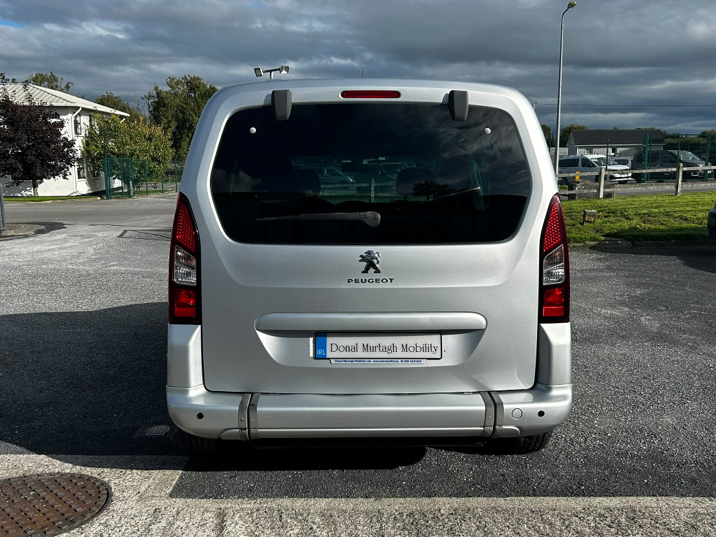 2018 Peugeot Partner Tepee