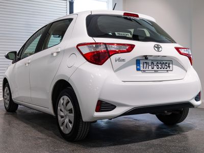 2017 Toyota Vitz
