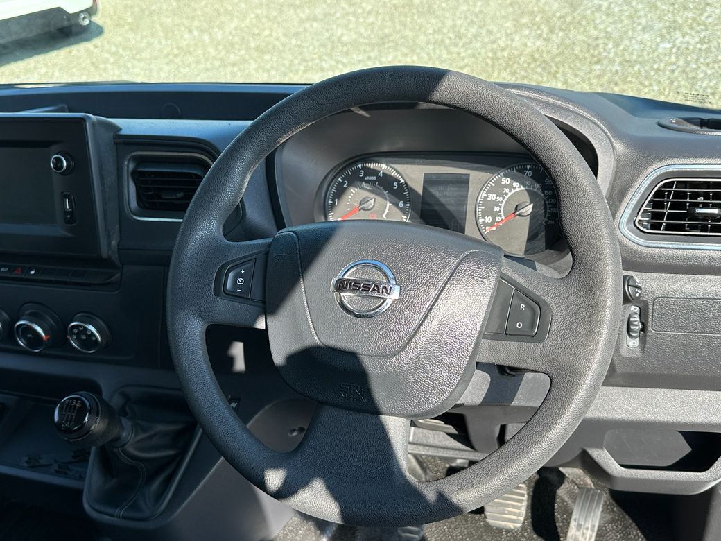 2024 Nissan Interstar