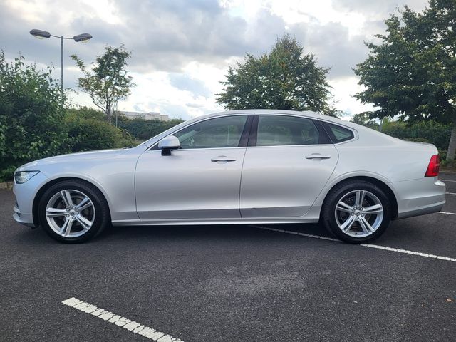 2021 Volvo S90