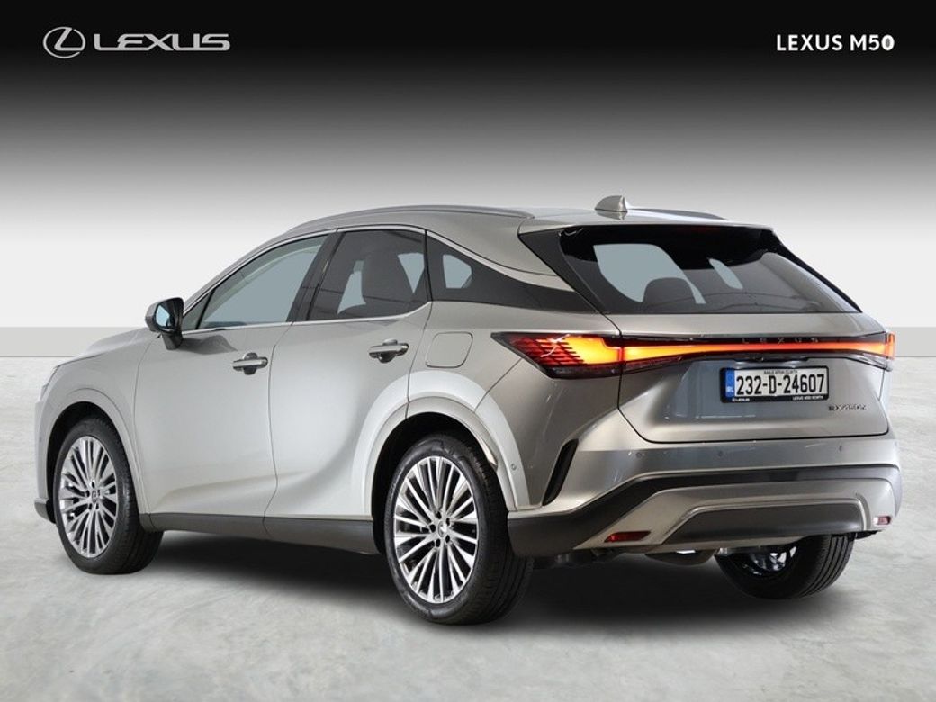 2023 Lexus RX450h+