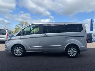 2024 Ford Tourneo Custom