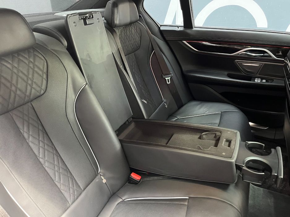 2017 BMW 7 Series