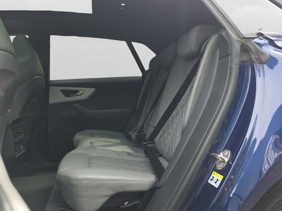 2021 Audi Q8
