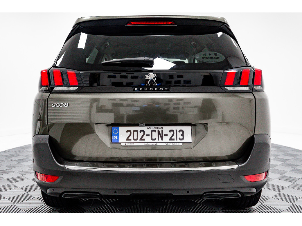 2020 Peugeot 5008