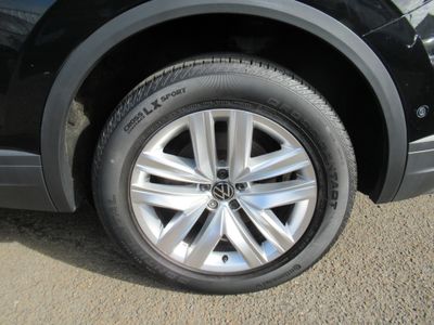 2023 Volkswagen Touareg