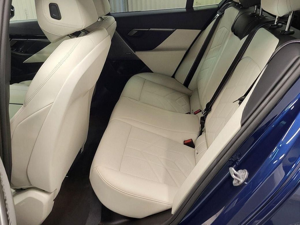 2024 BMW 5 Series
