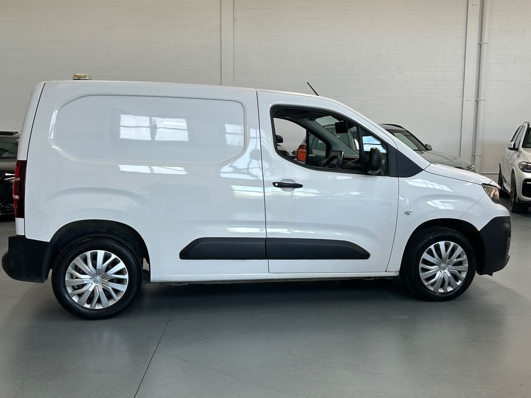 2020 Peugeot Partner