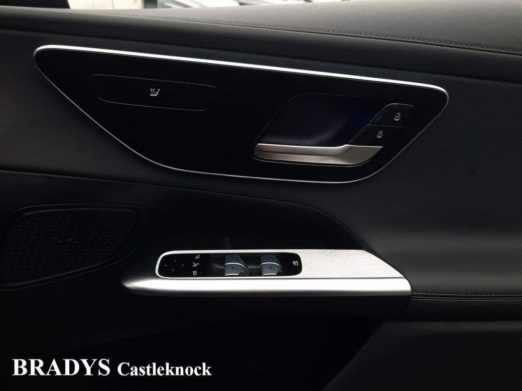 2025 Mercedes-Benz GLC Class