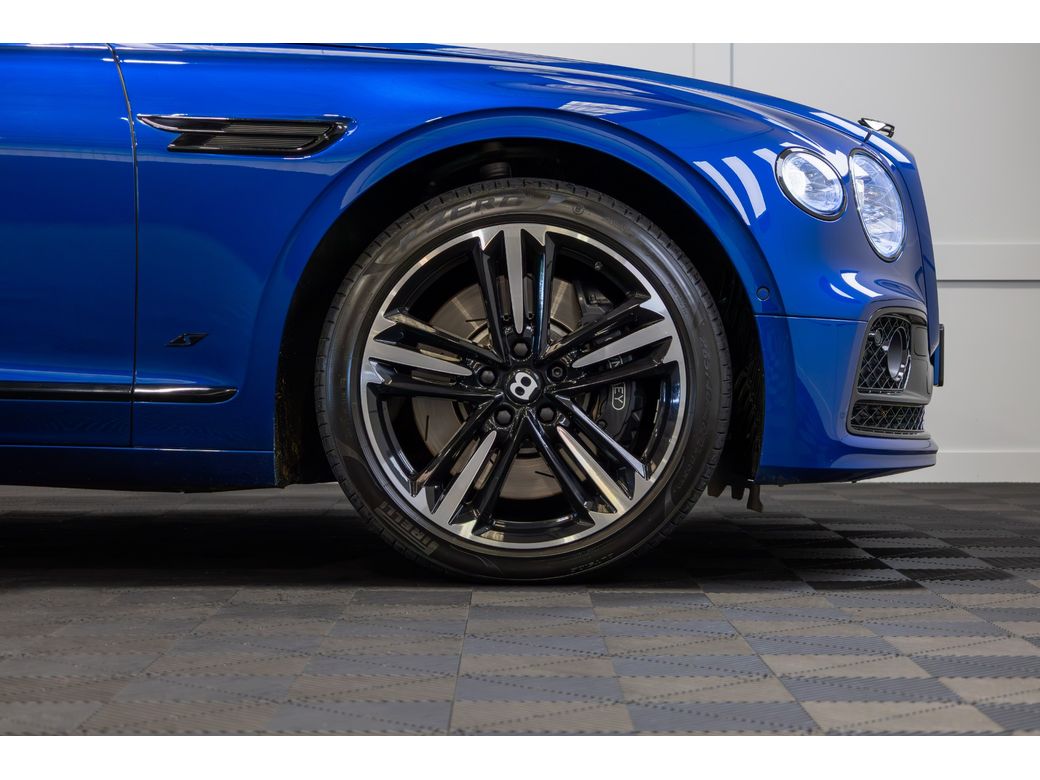 2022 Bentley Flying Spur