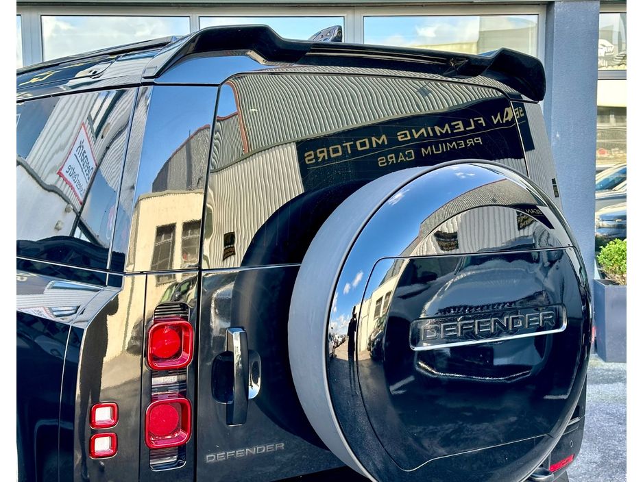 2025 Land Rover Defender