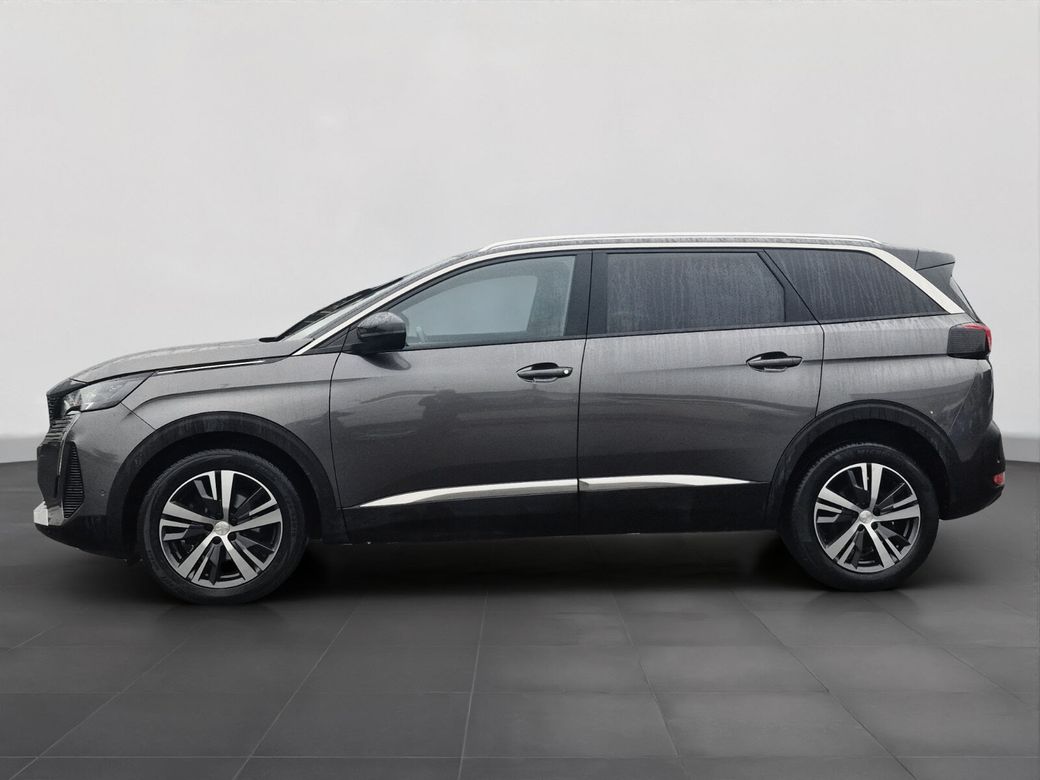 2023 Peugeot 5008