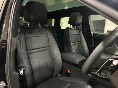 2025 Land Rover Range Rover Evoque