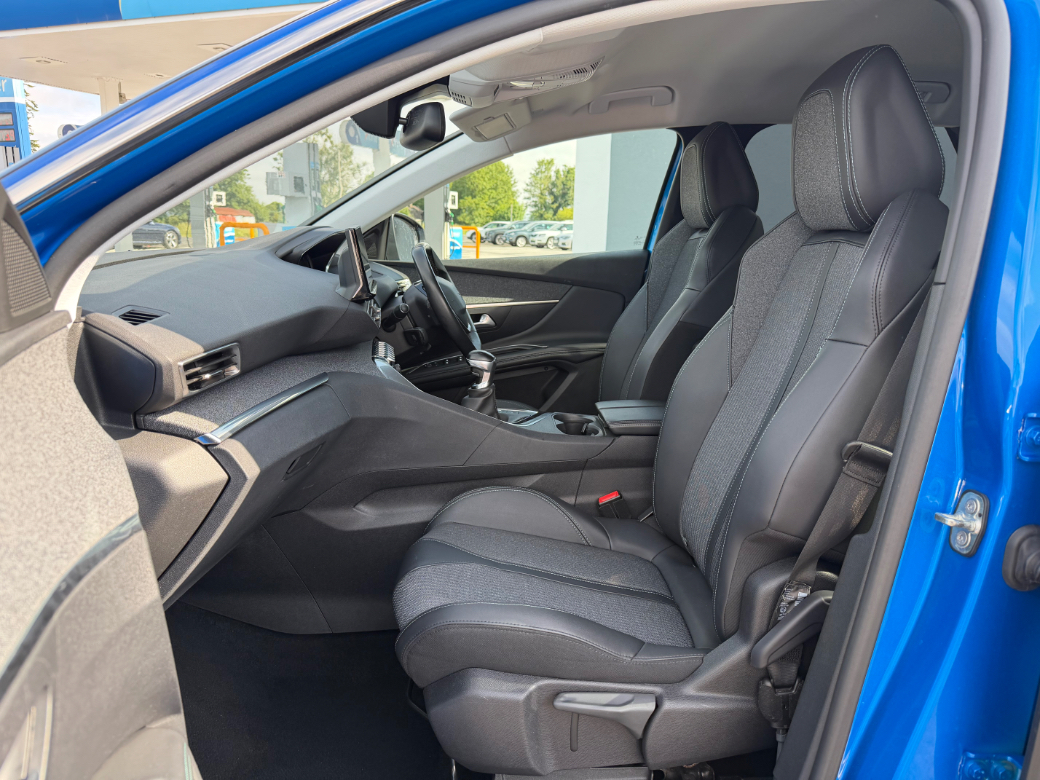 2022 Peugeot 3008