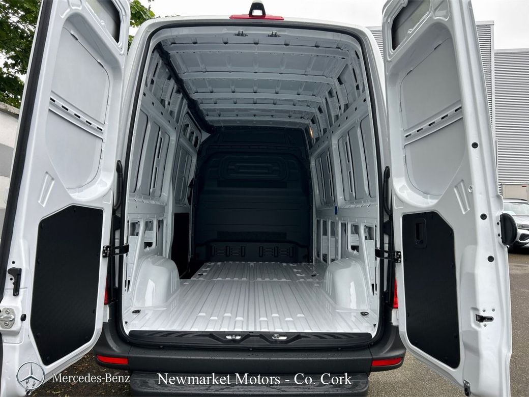 2027 Mercedes-Benz Sprinter