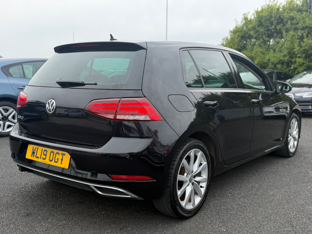 2019 Volkswagen Golf