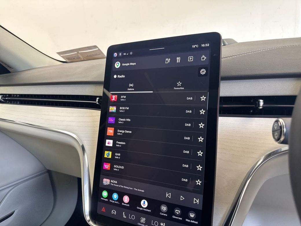 2026 Volvo EX90