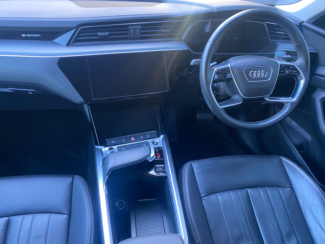 2024 Audi Q8 e-tron
