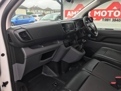 2021 Vauxhall Vivaro